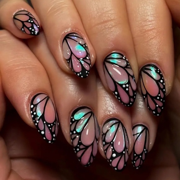 Other - Butterfly Wings Fake Press On Nails NWT